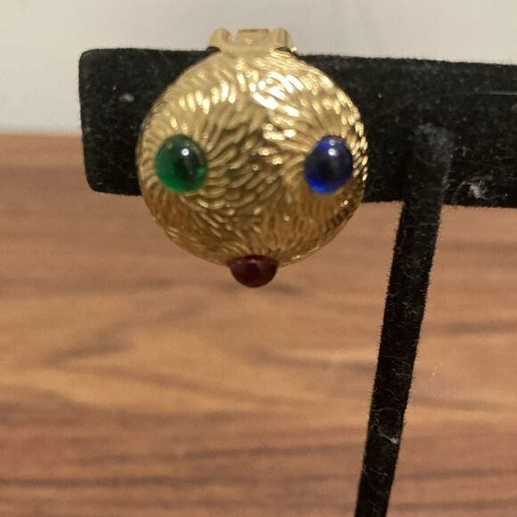 Vintage Brushed Gold Tone Dome Clip On Earrings with red/green/blue stones - Picture 2 of 4